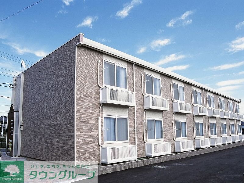 レオパレスウィステリアの物件外観写真