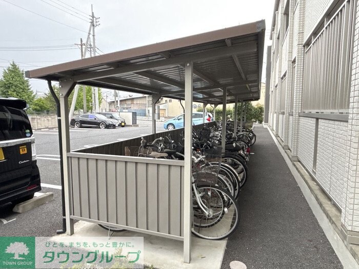 オペラハウス上大島 Bの物件内観写真