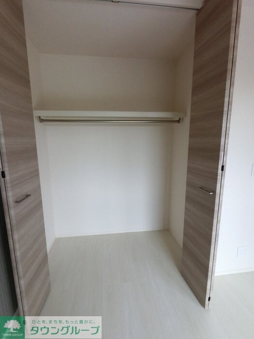 ドルチェ ヴィータ Cの物件内観写真