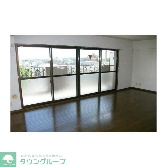 スカイコートあけぼのの物件内観写真