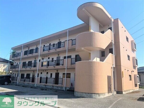 パティオス雀の宮の物件外観写真