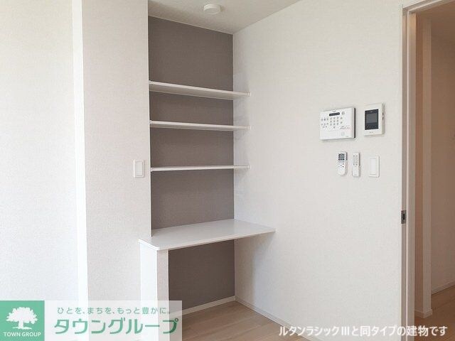 ヒカルサ熊谷石原サウスの物件内観写真