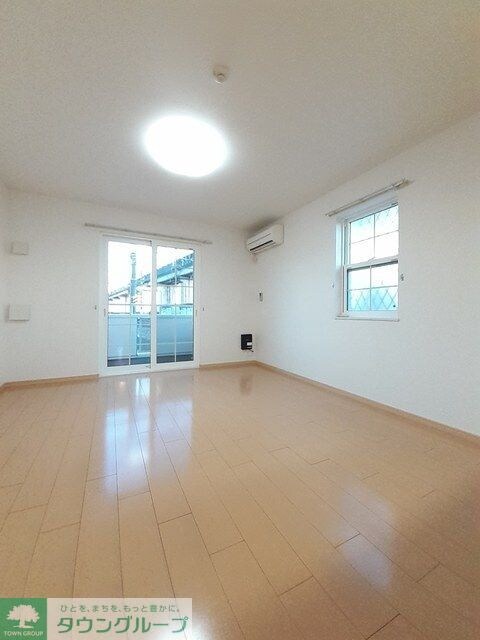 モダン ソレイユIの物件内観写真