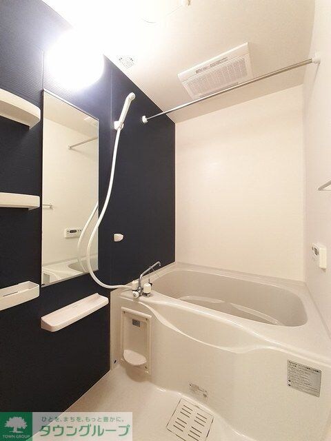 モダン ソレイユIの物件内観写真