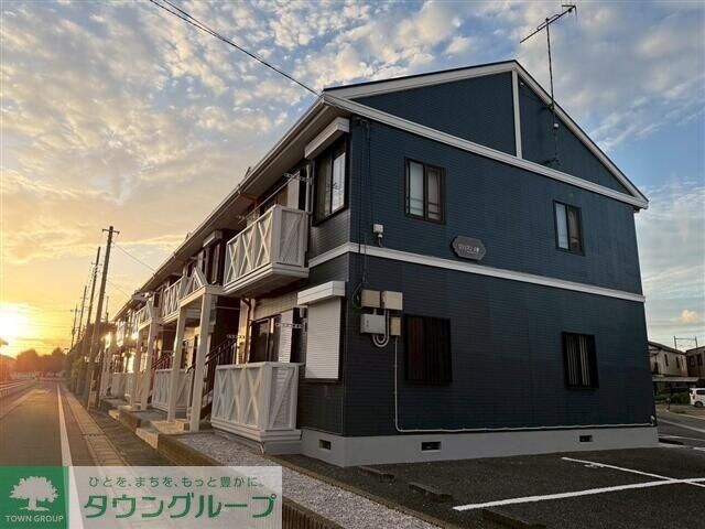 ロジュマンAの物件外観写真