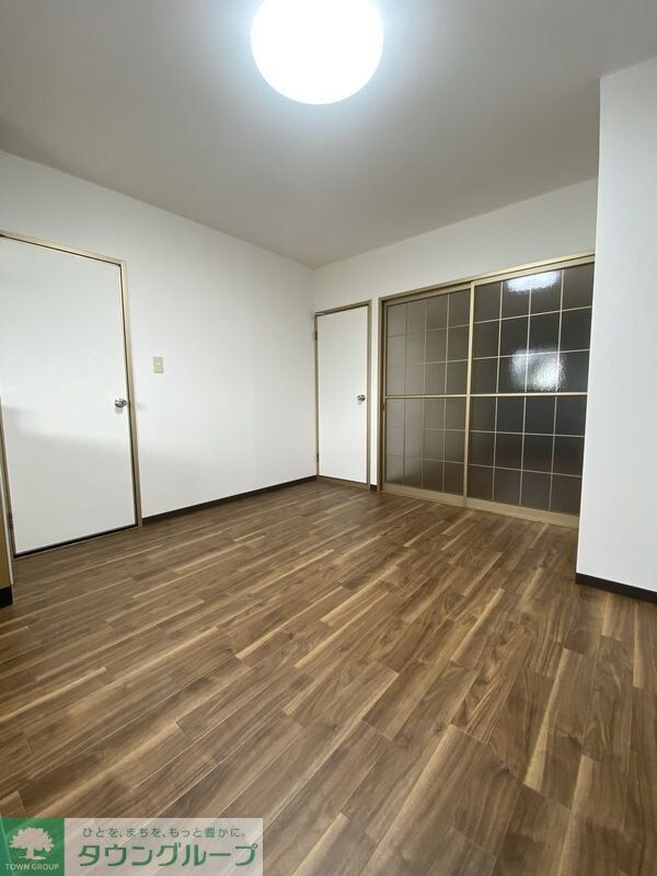 ヴィアーレFの物件内観写真