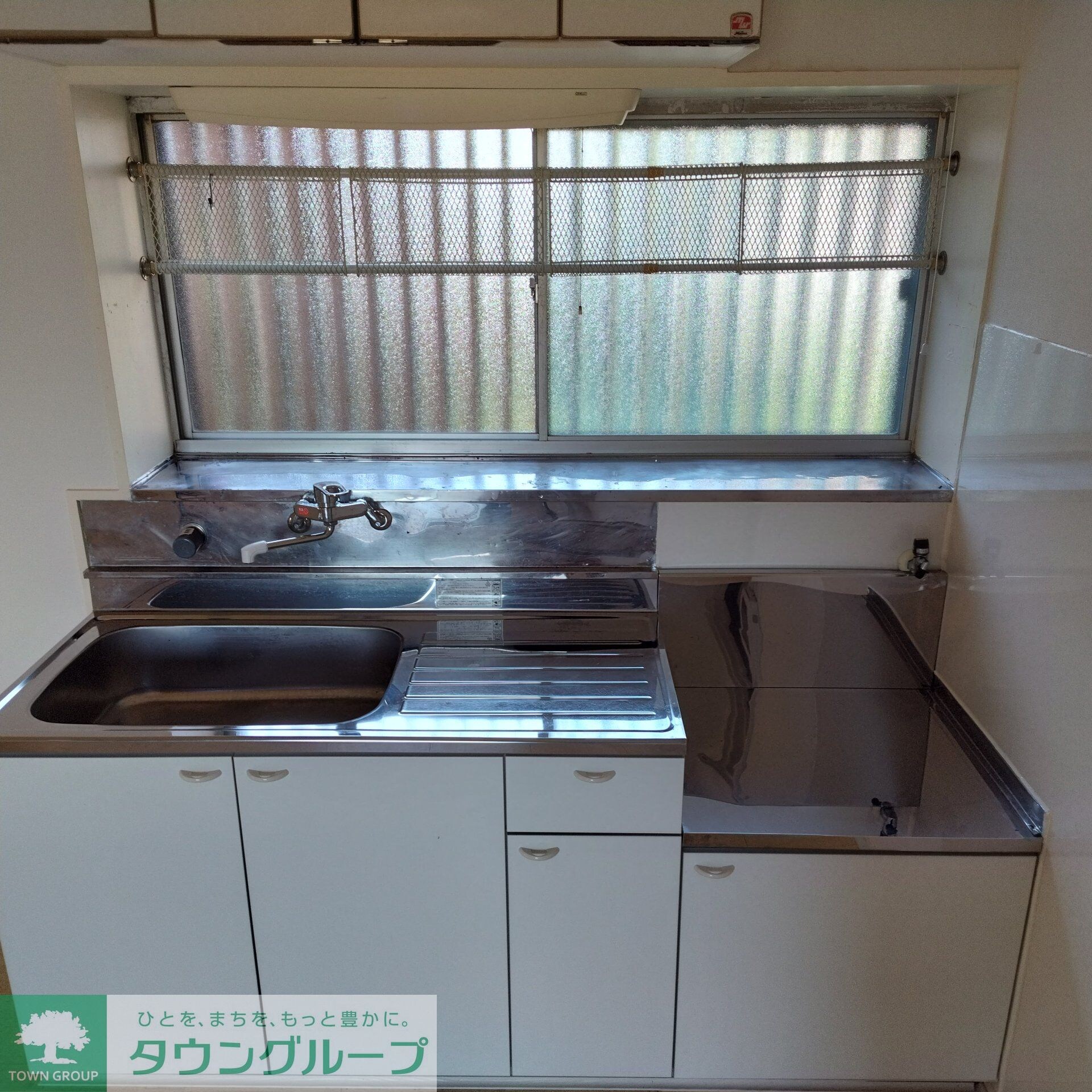 鵜飼貸家の物件内観写真