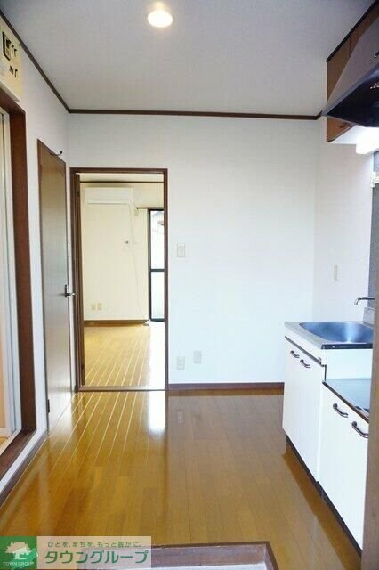 シティーハイツ カーネーションC棟の物件内観写真