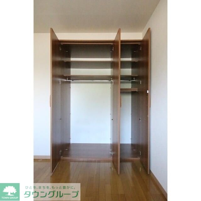 ウエスト・ヴィレッジの物件内観写真