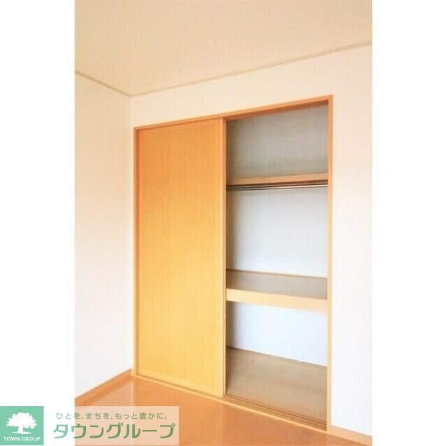 プレミール A (片岡町)の物件内観写真