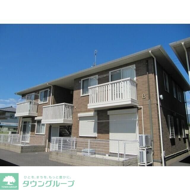 ラ・プレミール Bの物件外観写真