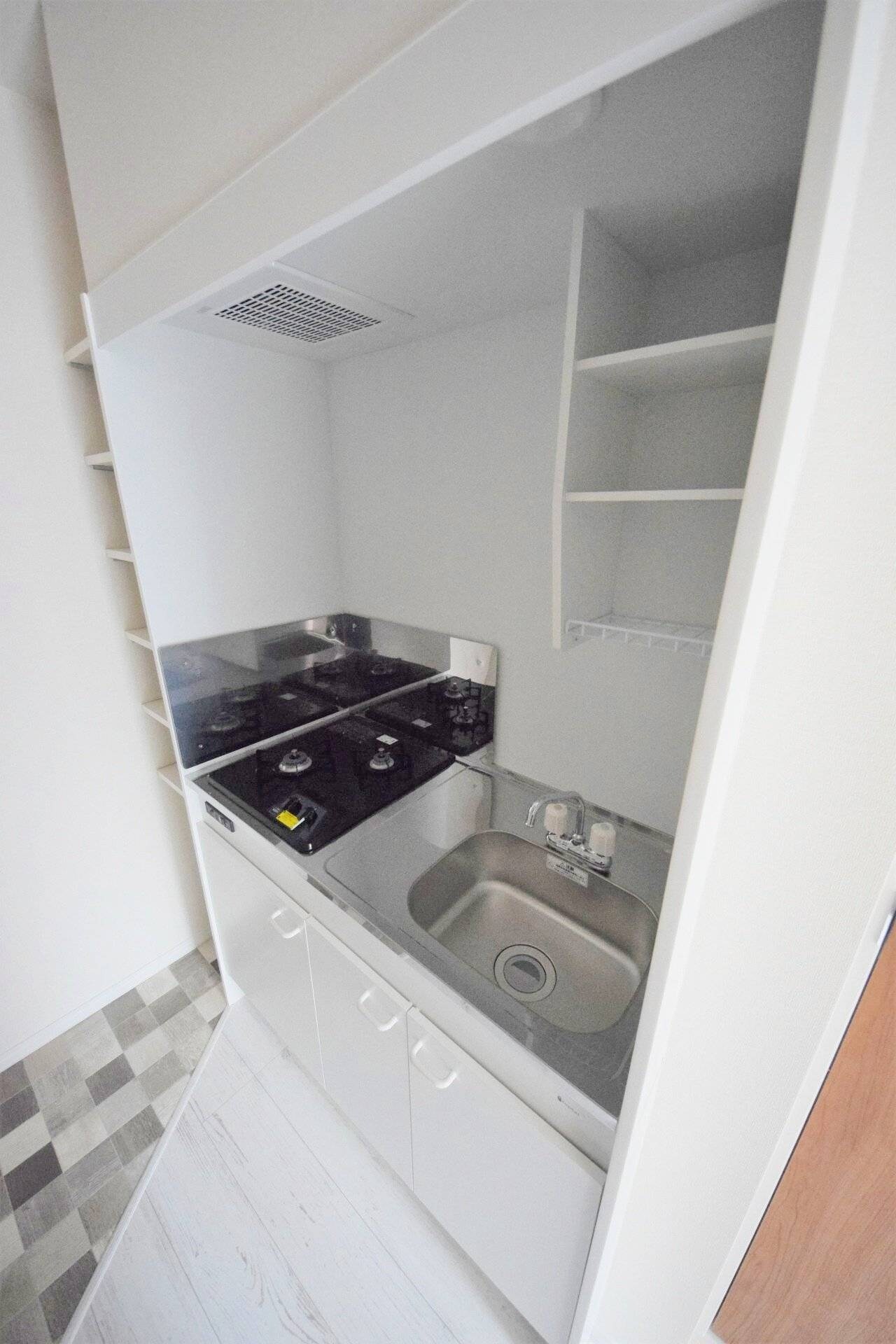 西新井フラッツの物件内観写真