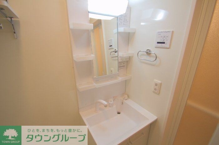 メイプルプレイスの物件内観写真