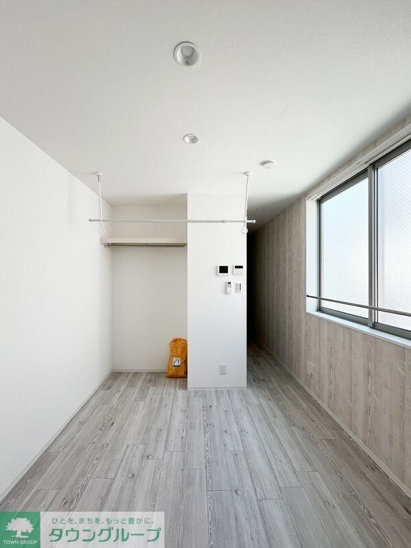 Claudia Takenotsukaの物件内観写真