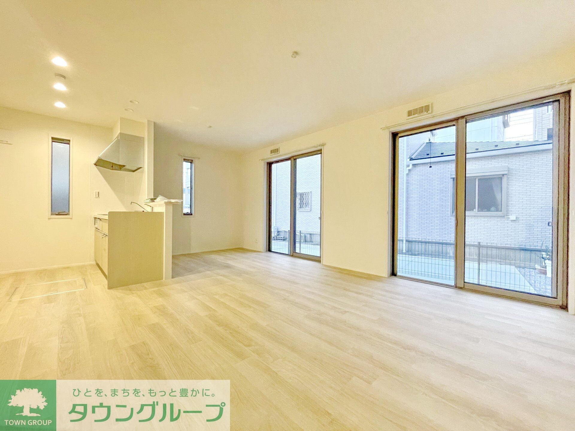 草加市金明町戸建の物件内観写真