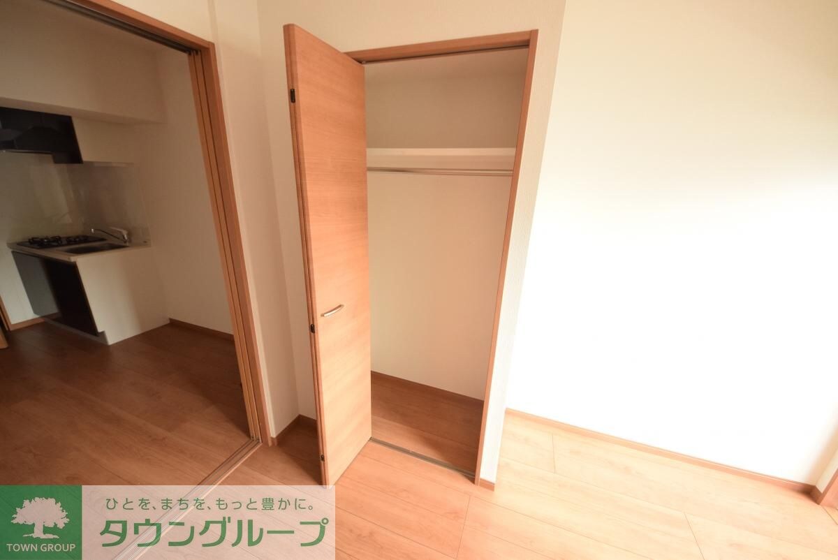 ペアパレス六町2号館の物件内観写真