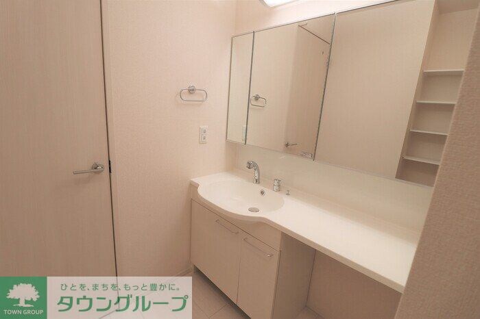 ロイジェントパークスレイクタウンIII J棟の物件内観写真