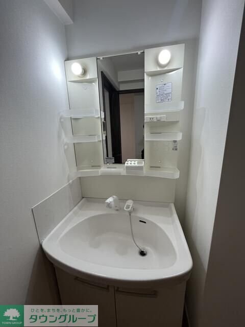 山一鹿浜マンションの物件内観写真