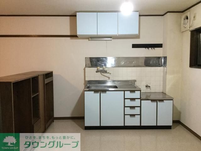 フラワーコーポの物件内観写真