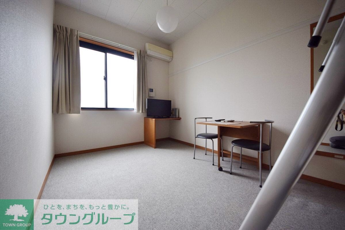 レオパレスフォーレストの物件内観写真