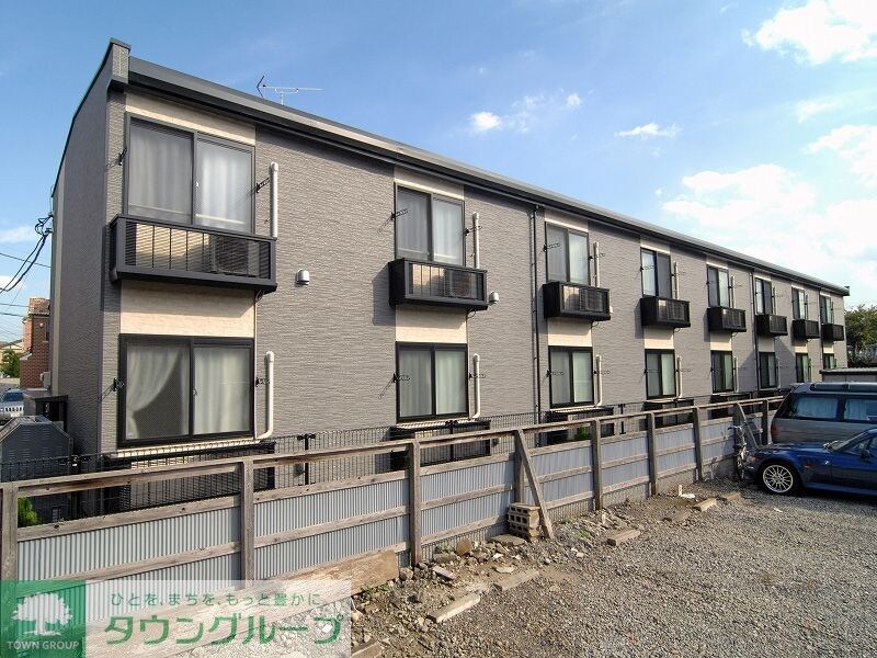 レオパレスフラッツインの物件外観写真