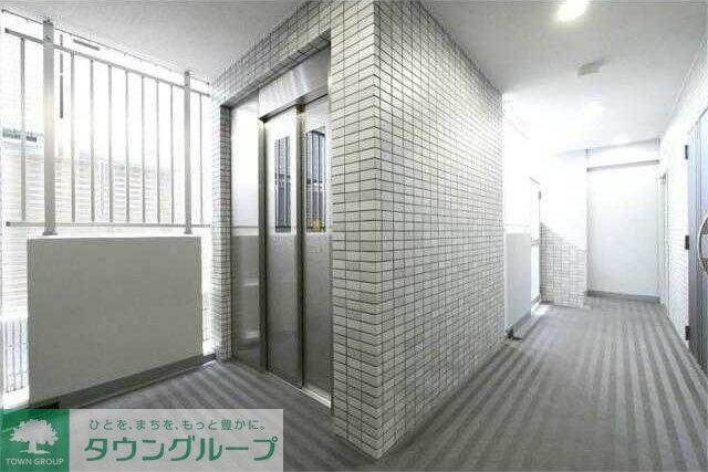 ペアパレス六町2号館の物件内観写真