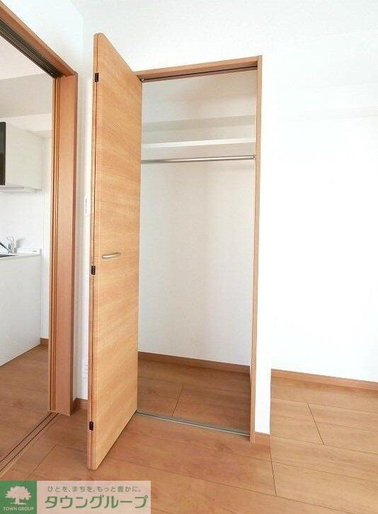 ペアパレス六町2号館の物件内観写真