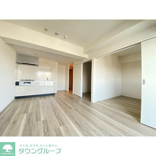 コンフォリア・リヴ千住の物件内観写真