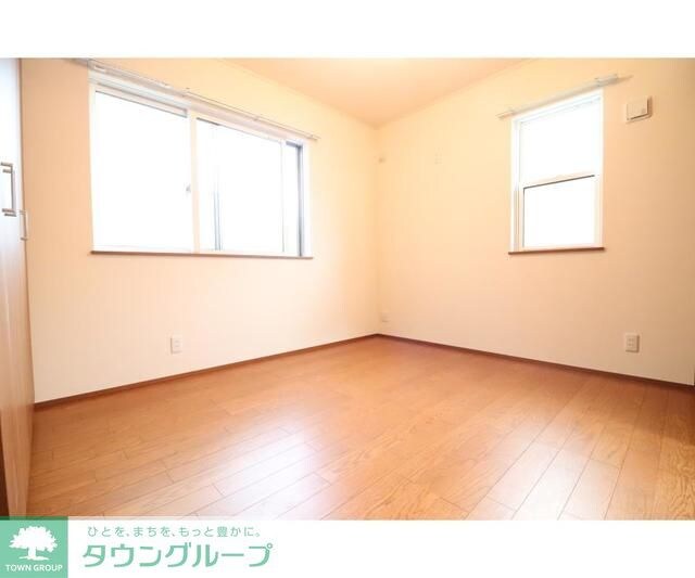 西新井栄町2丁目戸建の物件内観写真