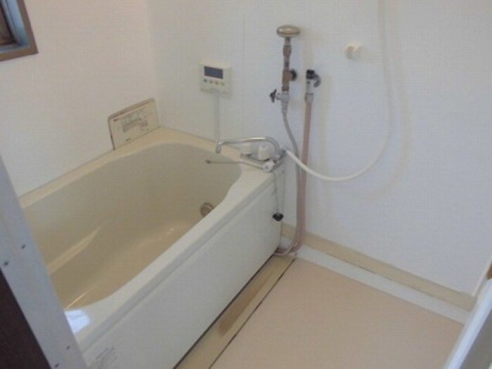 アーバン中山の物件内観写真