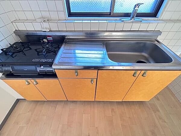 ロイヤルメゾン高森の物件内観写真