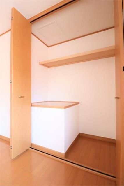 カーサ・デルーチェの物件内観写真