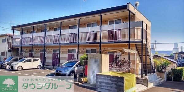 レオパレスパシオネの物件外観写真