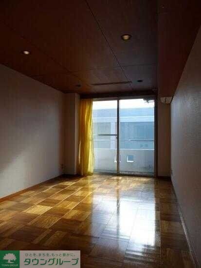 ステアーズアパートメントの物件内観写真