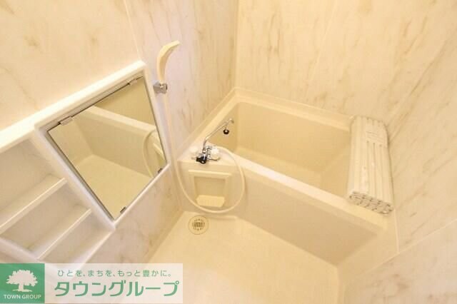 ヴィラ・エクレールAの物件内観写真