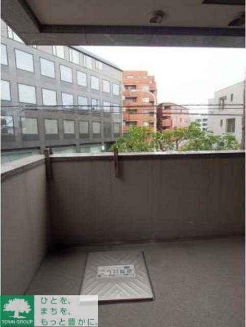 アルティスコート南青山の物件内観写真