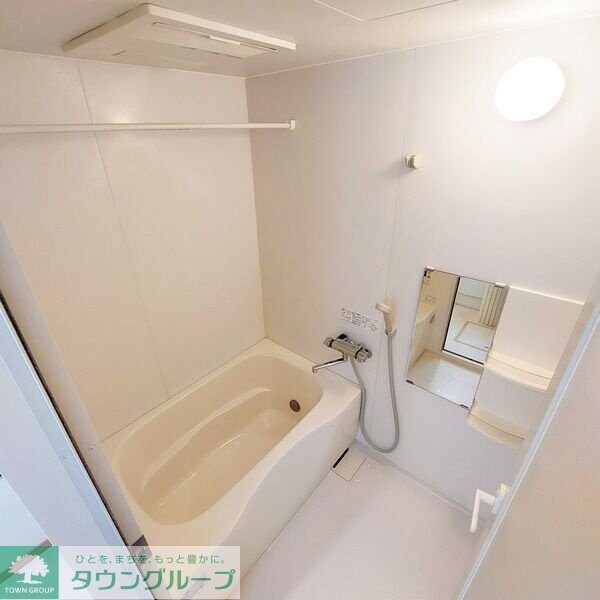 アン・ウィスタリアの物件内観写真