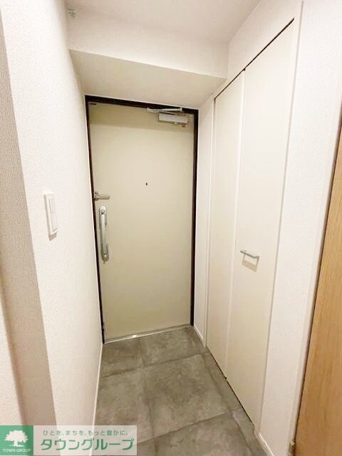 エルファーロ駒沢公園Iの物件内観写真