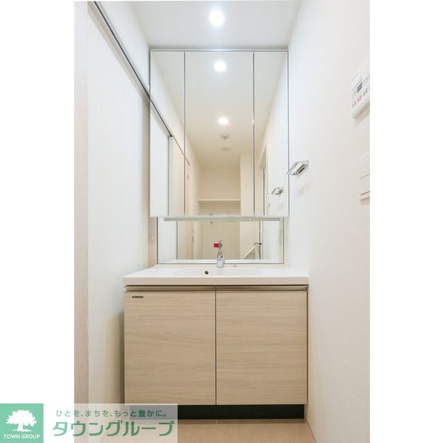 コンフォリア・リヴ豊洲キャナルの物件内観写真