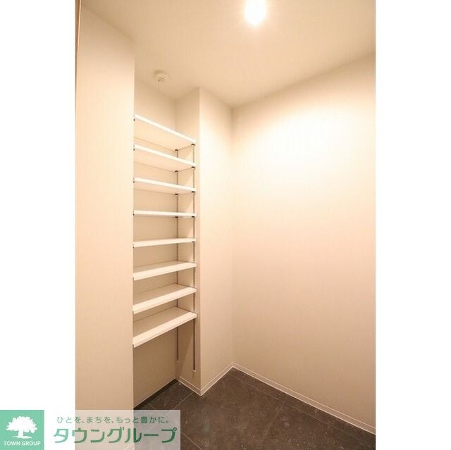 The Grand Terrace Wakabayashiの物件内観写真