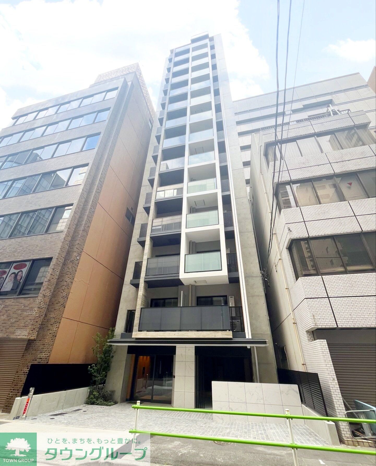 イプセ御成門の物件外観写真