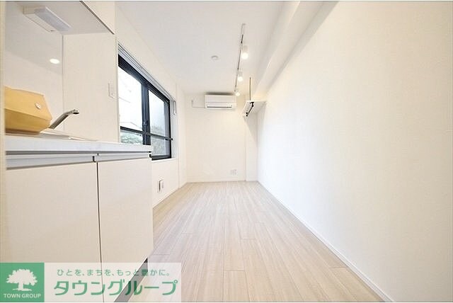 ファーヴァル代々木上原の物件内観写真