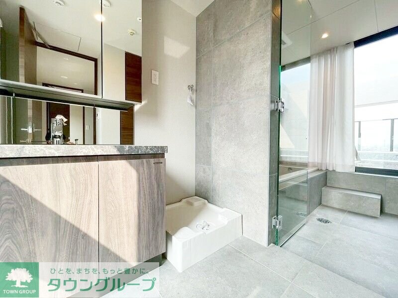 ルミーク三軒茶屋の物件内観写真