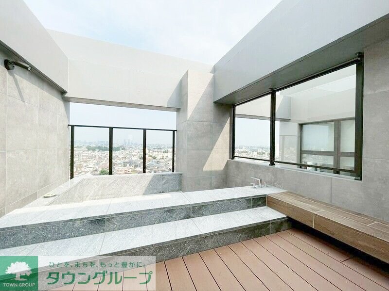 ルミーク三軒茶屋の物件内観写真