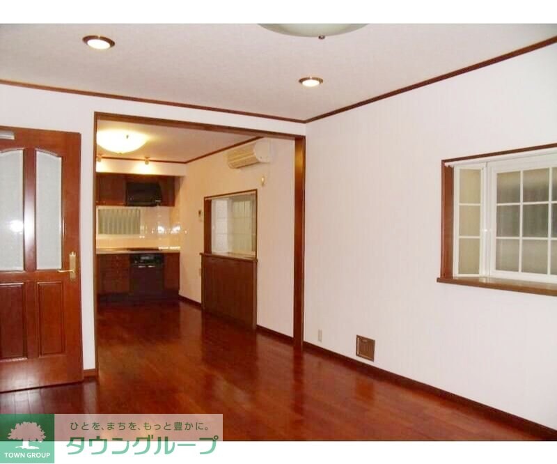 杉並区和泉4丁目貸家の物件内観写真