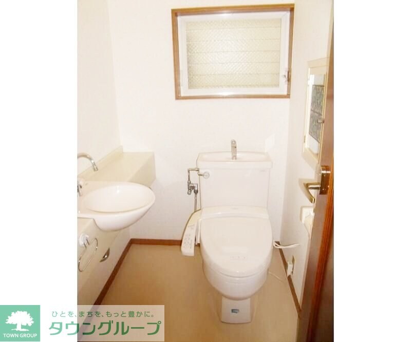 杉並区和泉4丁目貸家の物件内観写真