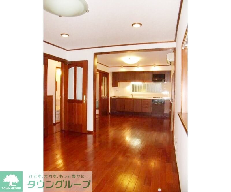 杉並区和泉4丁目貸家の物件内観写真