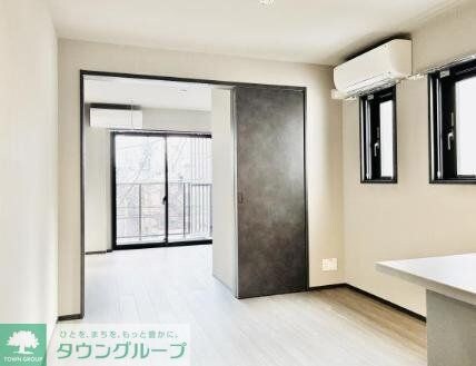 コンポジット早稲田鶴巻町の物件内観写真