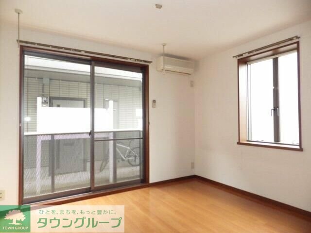 ヴィラ東新宿Aの物件内観写真