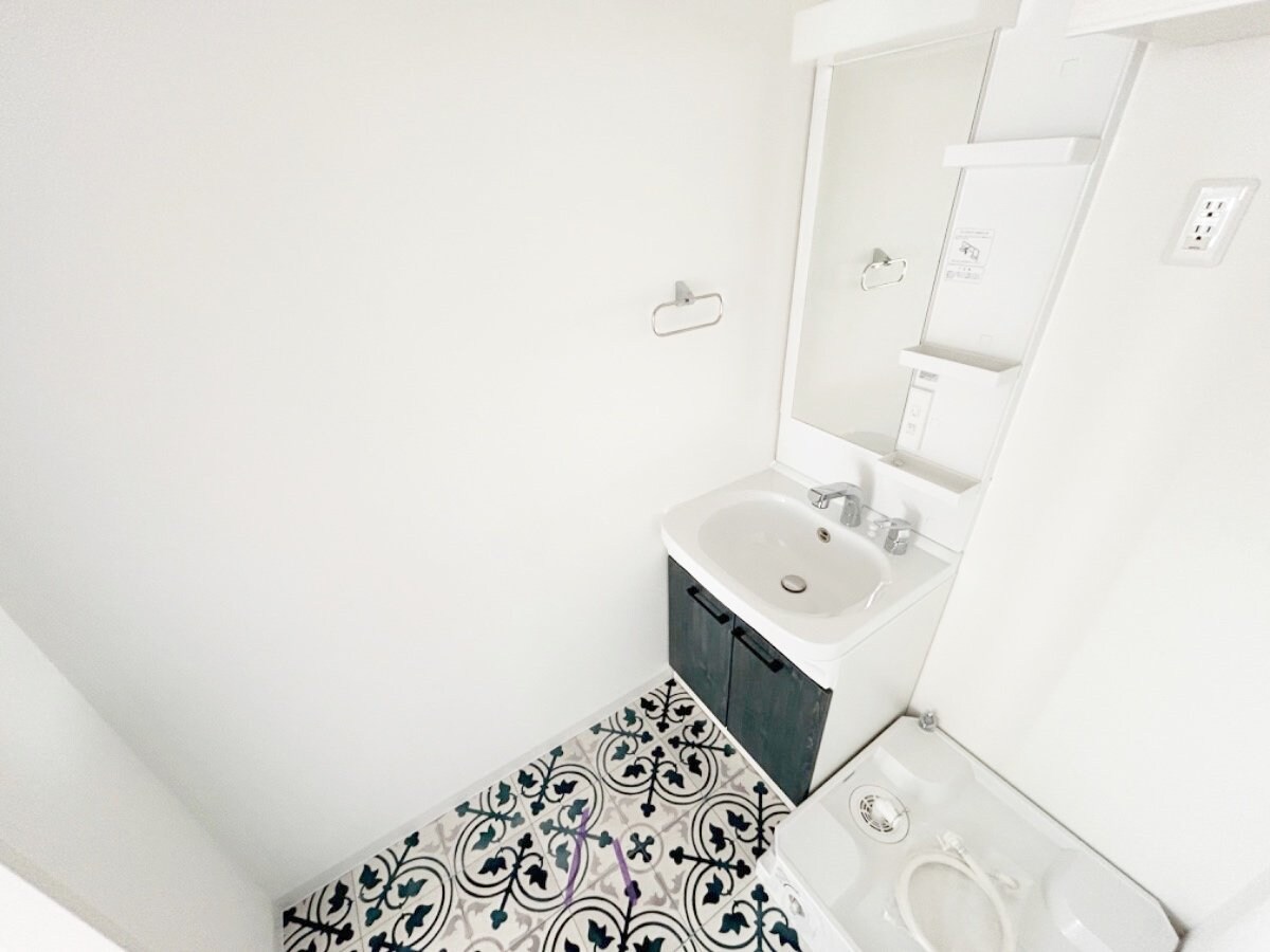 ソルナクレイシア都立大学の物件内観写真